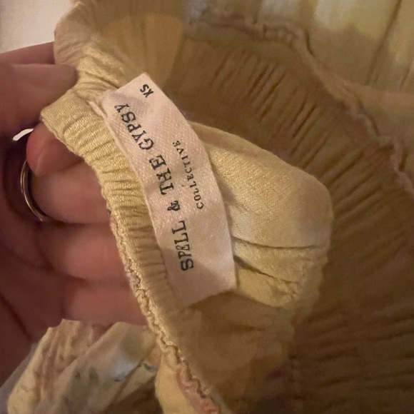 Spell and the Gypsy Ditsy Dress in lemonade - Picture 9 of 9